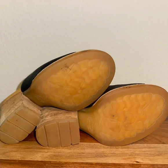 Kork-Ease Block Heels - Picture 4 of 4